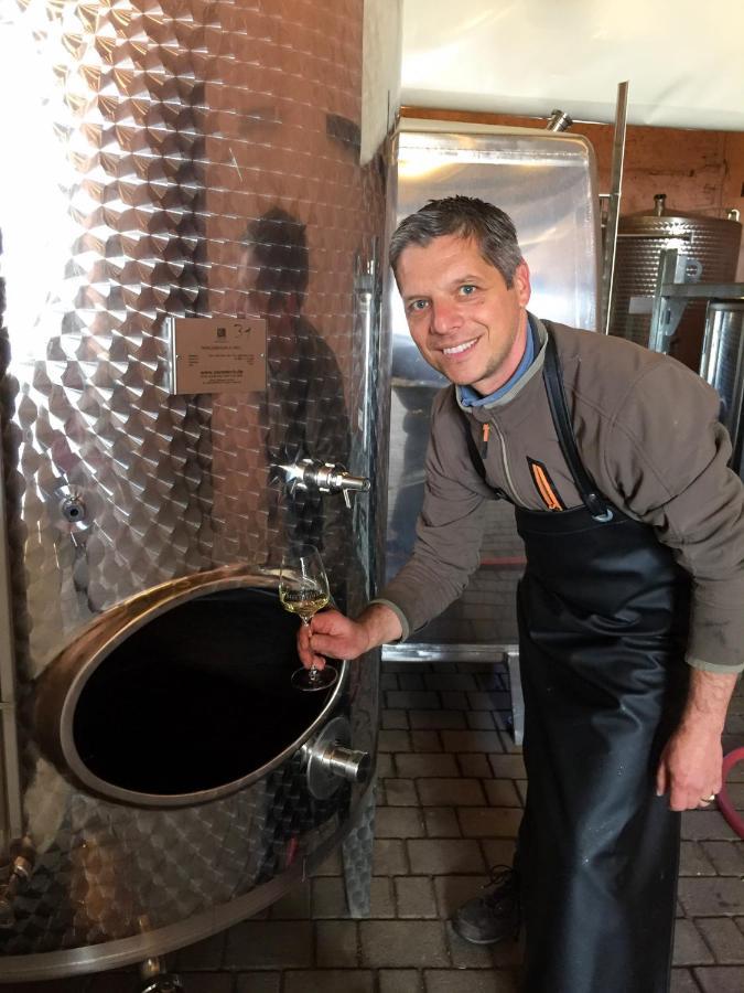 شقة Kapelle - Urlaub Auf Dem Weingut مارينغ - نوفياند المظهر الخارجي الصورة